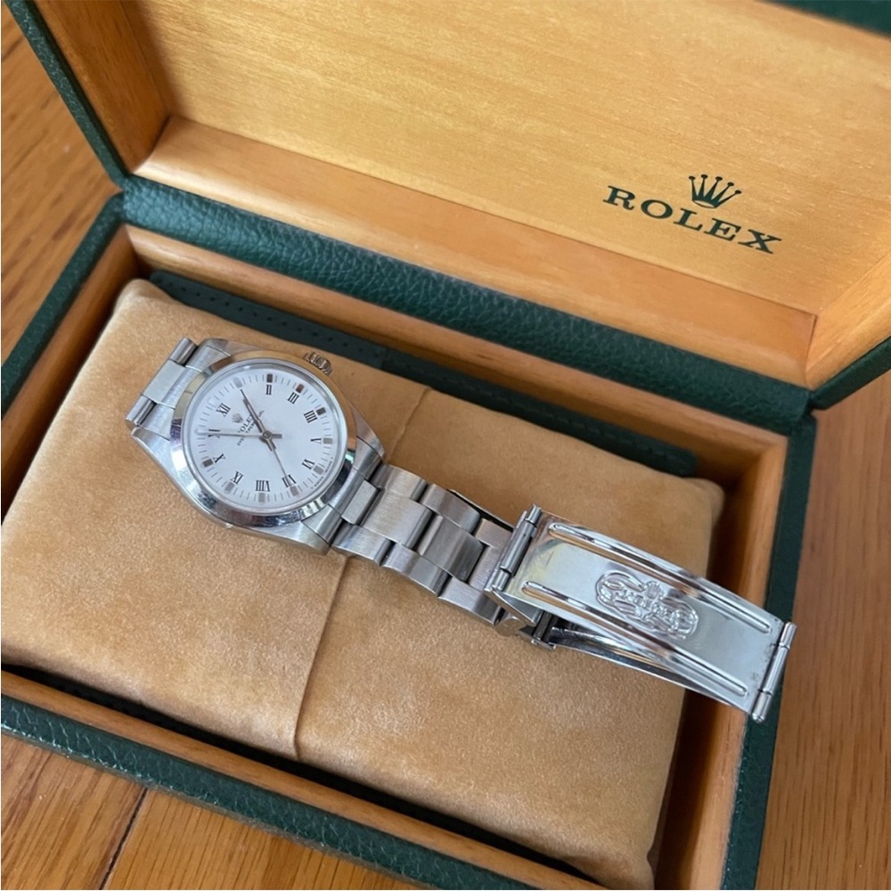 Rolex Silver Timepiece with White Face - Picture 2 of 13